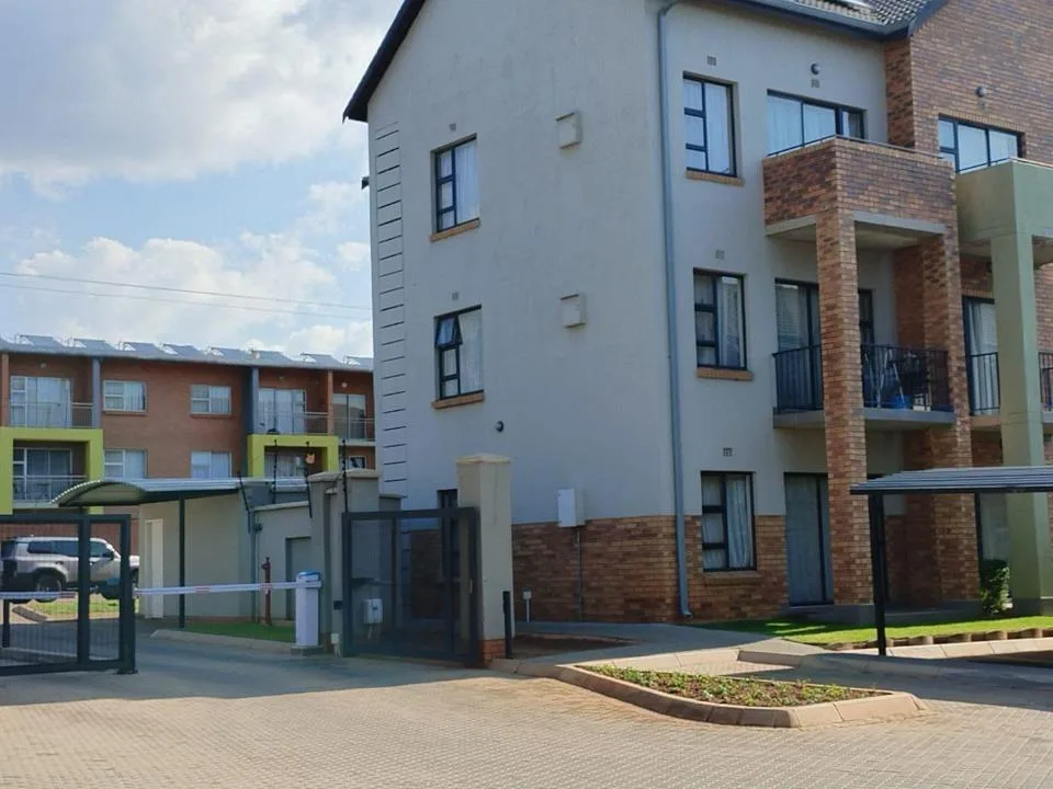 2 Bedroom Apartment / flat to rent in Montana