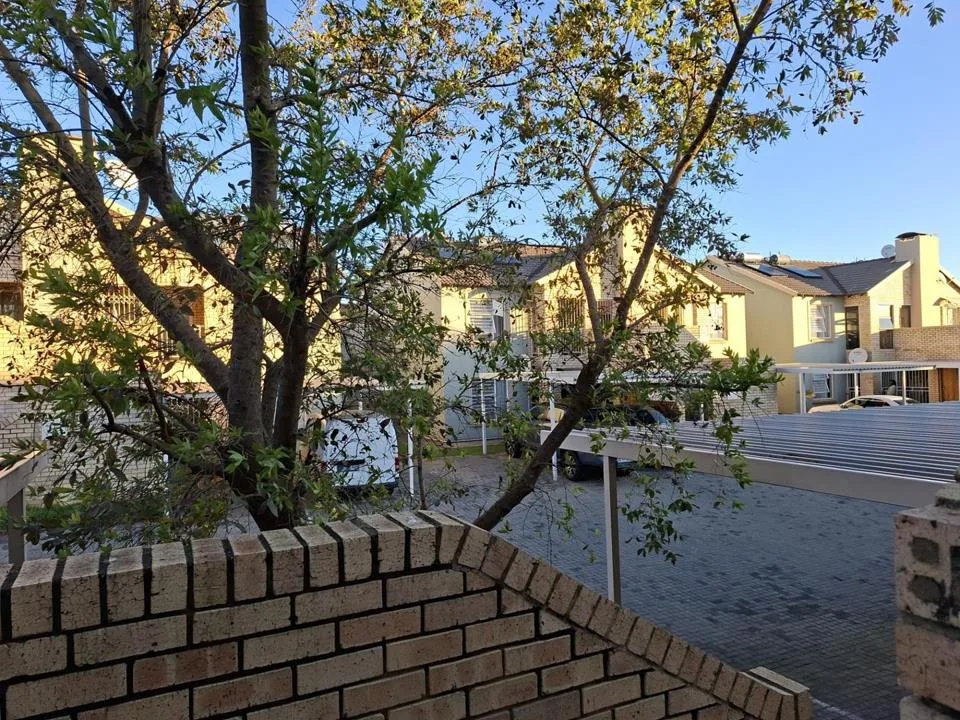 3 Bedroom Townhouse to rent in Terenure