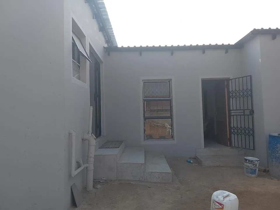 2 Bedroom House to rent in Norkem Park