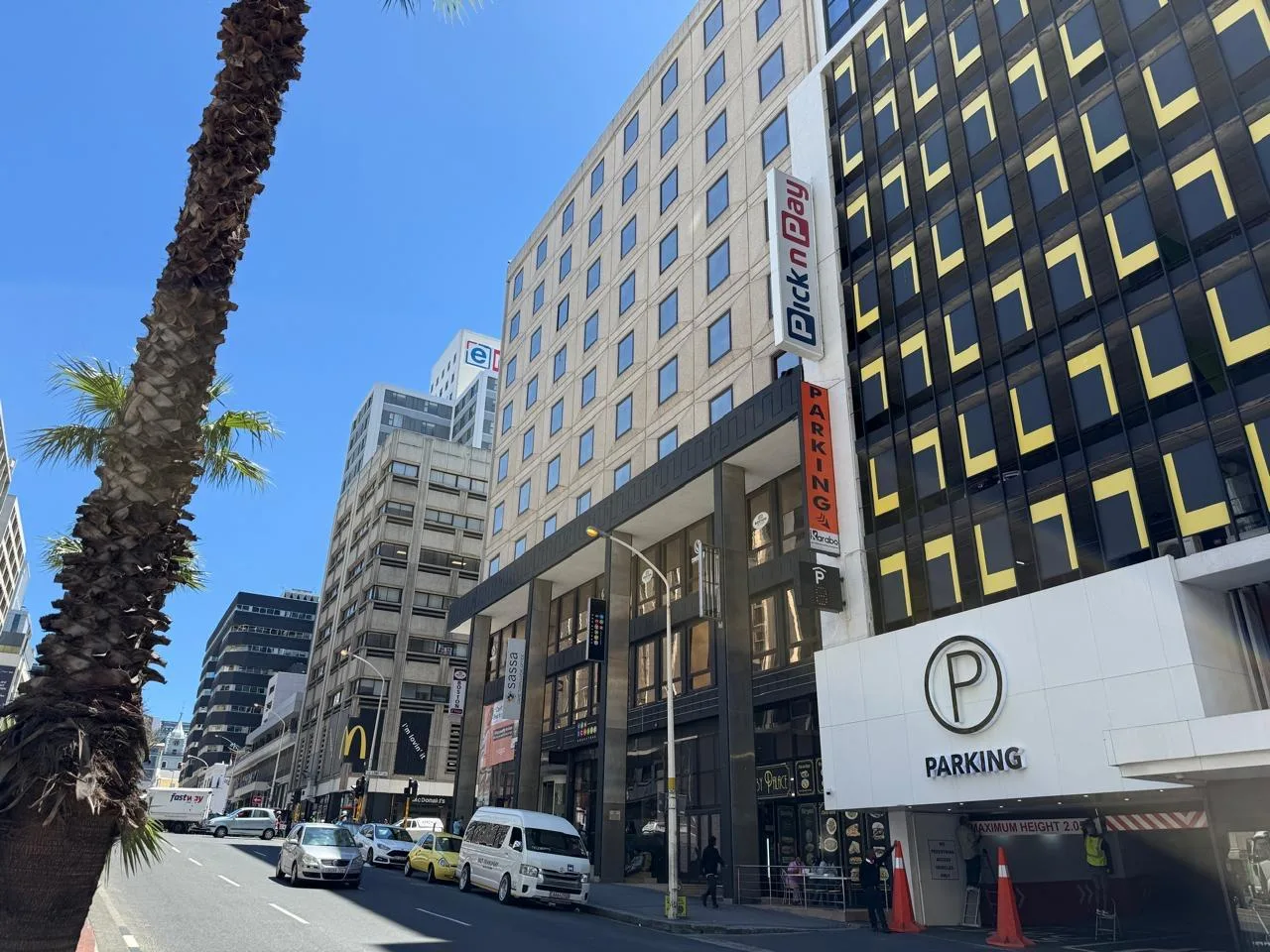 5 830 m² Commercial space in Cape Town City Centre