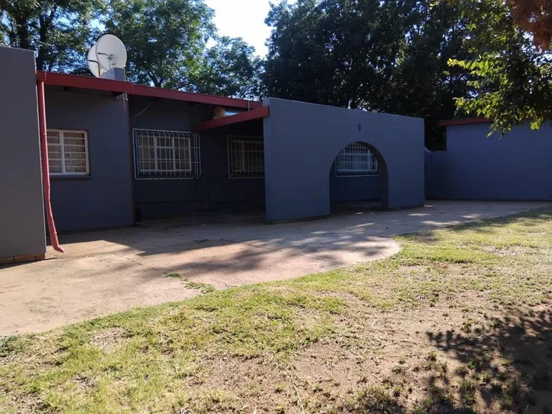 2 Bedroom Apartment / flat for sale in Meiringspark