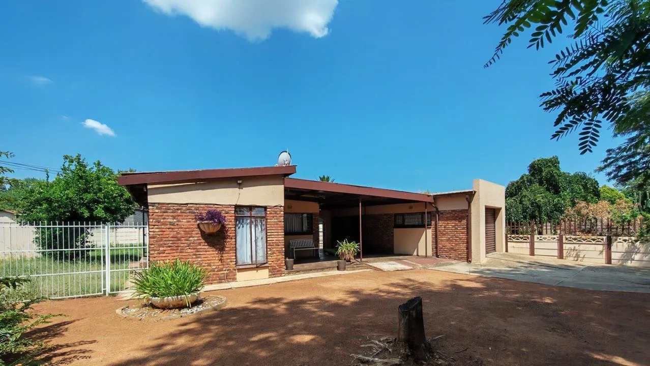 3 Bedroom House for sale in Orkney Park