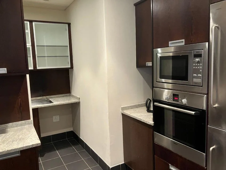 1 Bedroom Apartment / flat to rent in Sandton Central