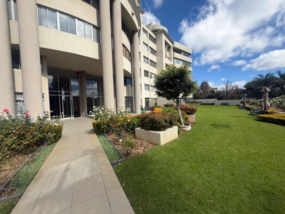 2 Bedroom Apartment / flat to rent in Morningside