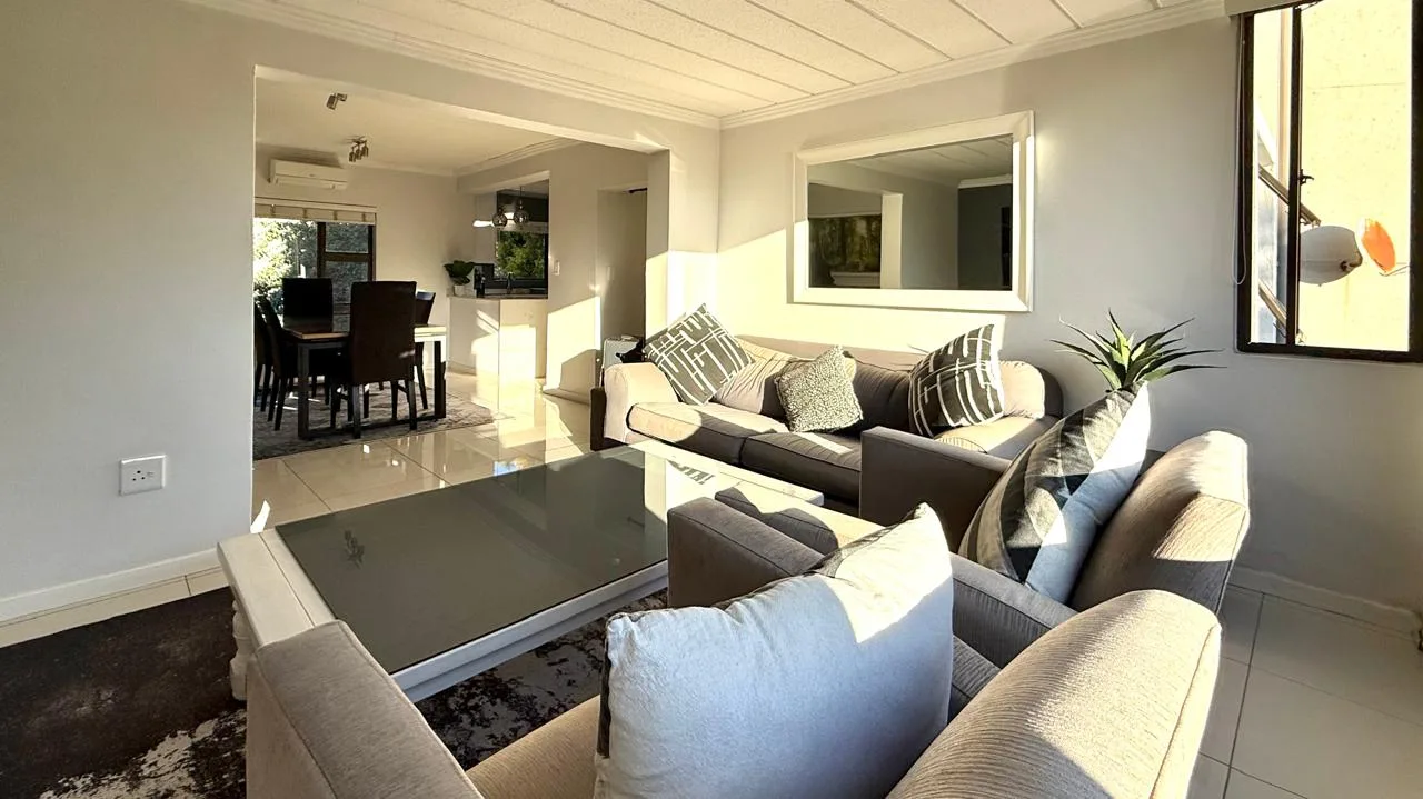 2 Bedroom Apartment / flat to rent in Bryanston