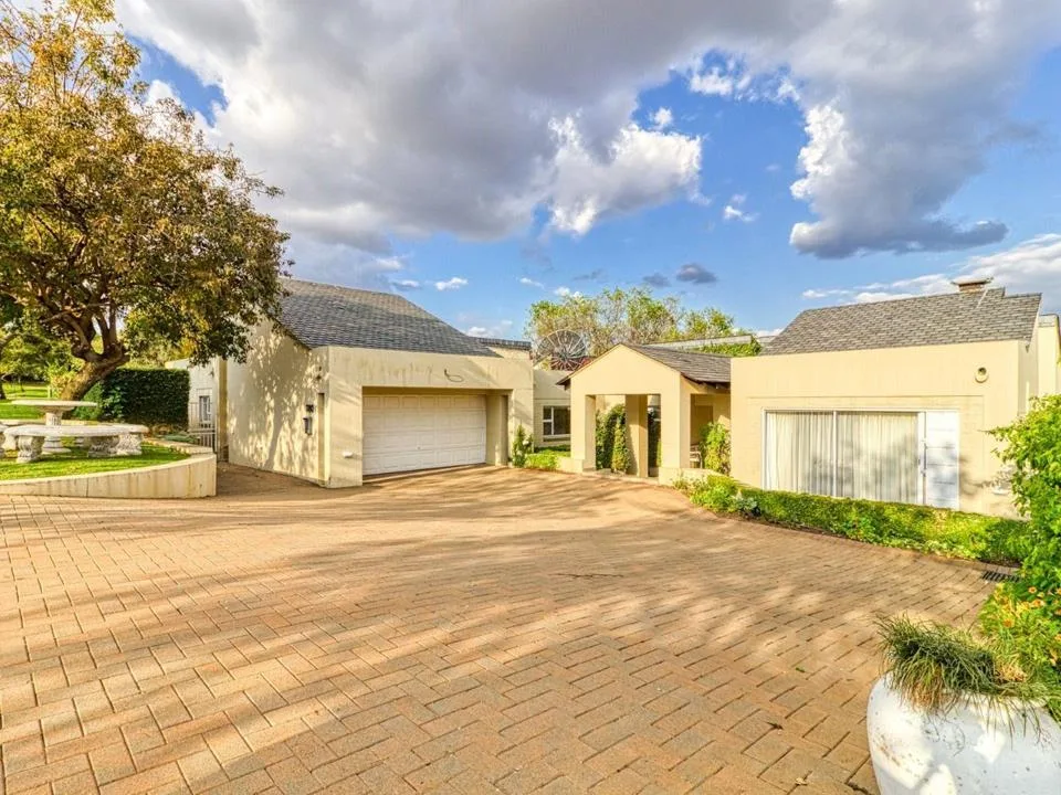 4 Bedroom House to rent in Dainfern Golf Estate