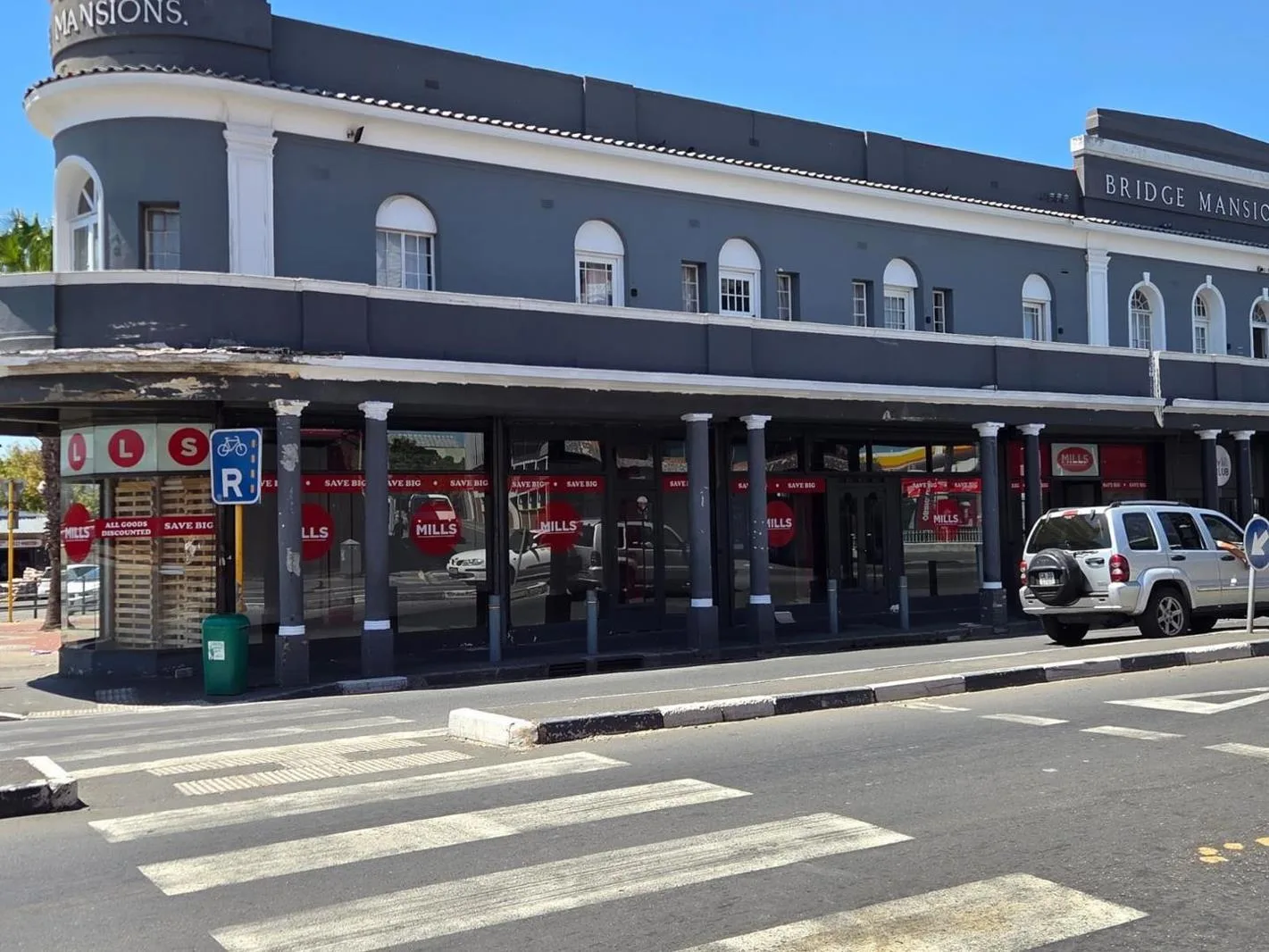 215 m² Commercial space in Salt River