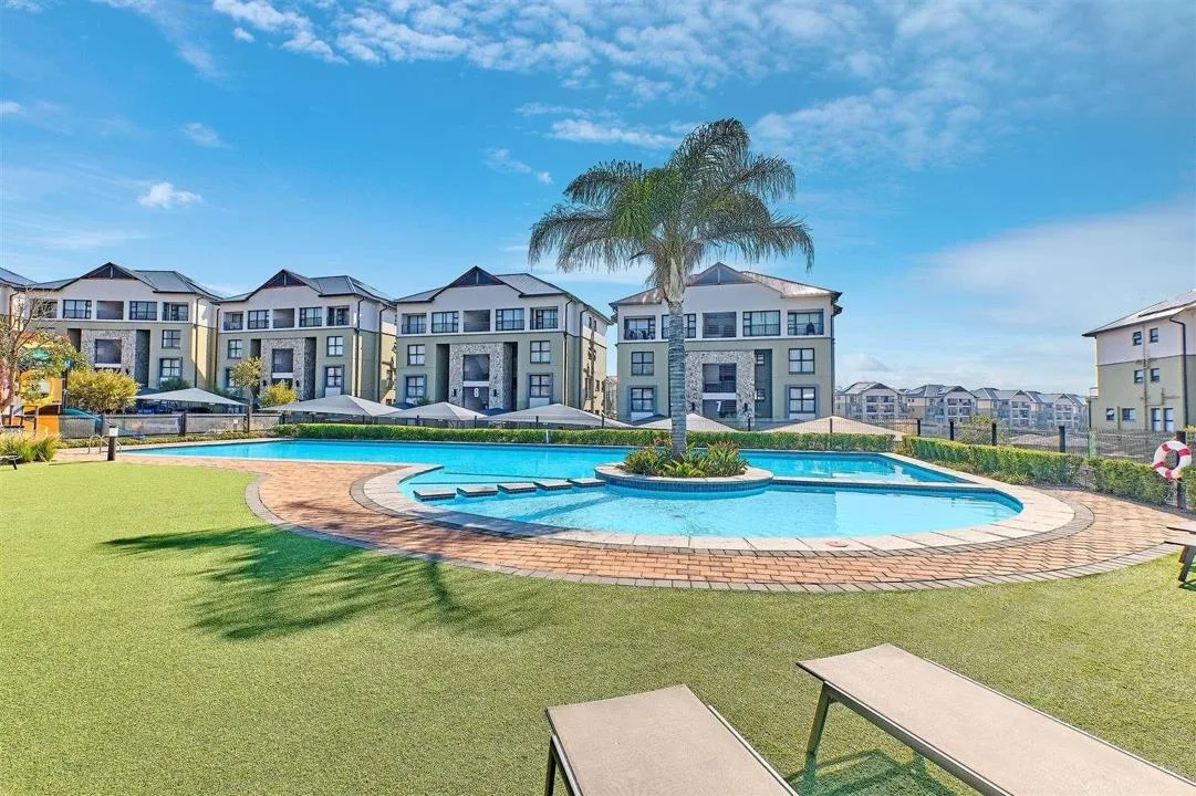 2 Bedroom Apartment / flat to rent in Waterfall