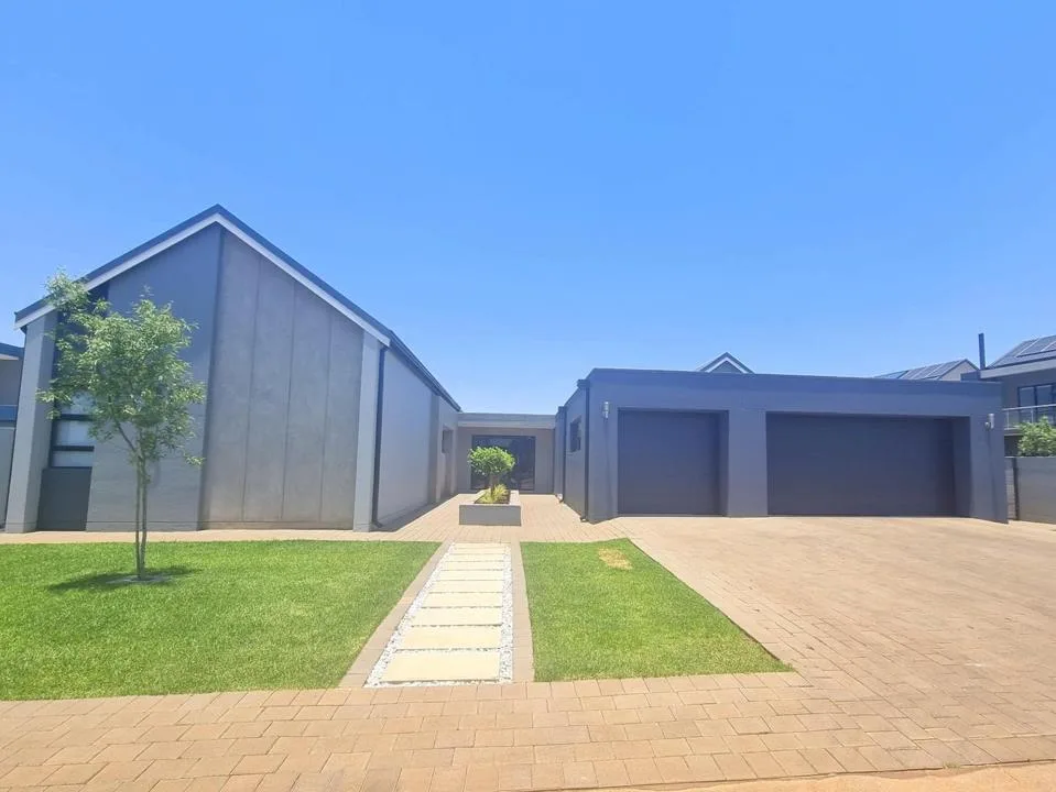 4 Bedroom House to rent in Midstream Heights