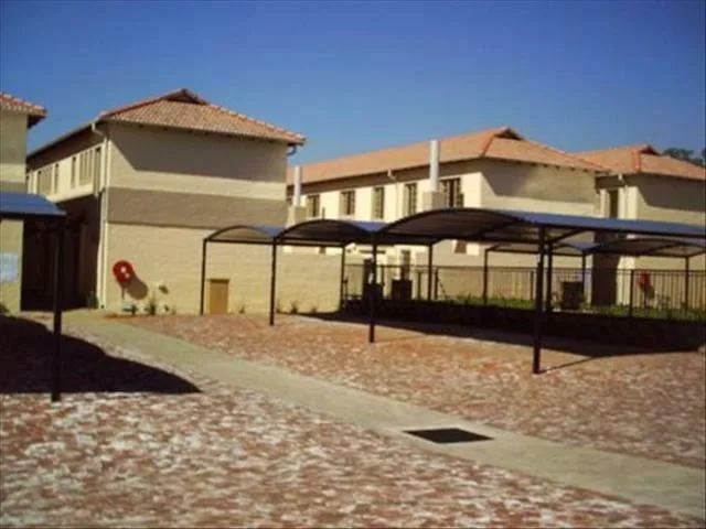 2 Bedroom Apartment / flat to rent in Claremont