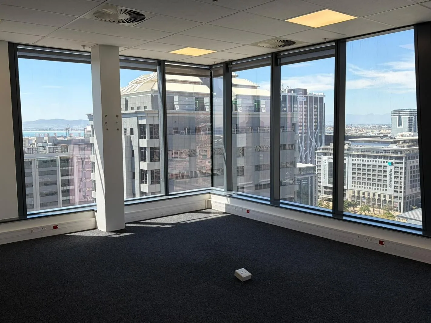 625 m² Office Space in Cape Town City Centre