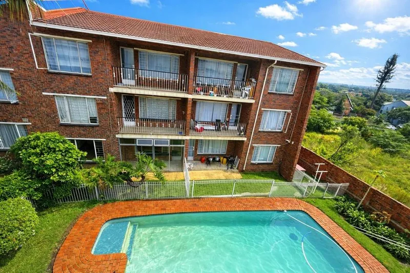 2 Bedroom Apartment / flat to rent in Ferndale