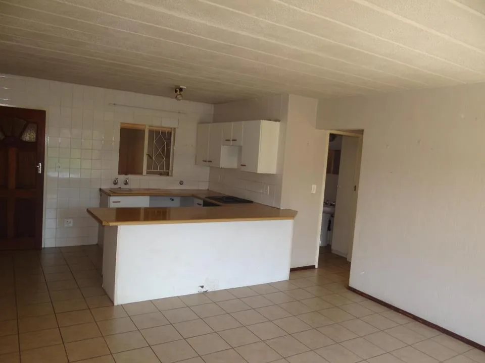 2 Bedroom Apartment / flat to rent in Helderkruin