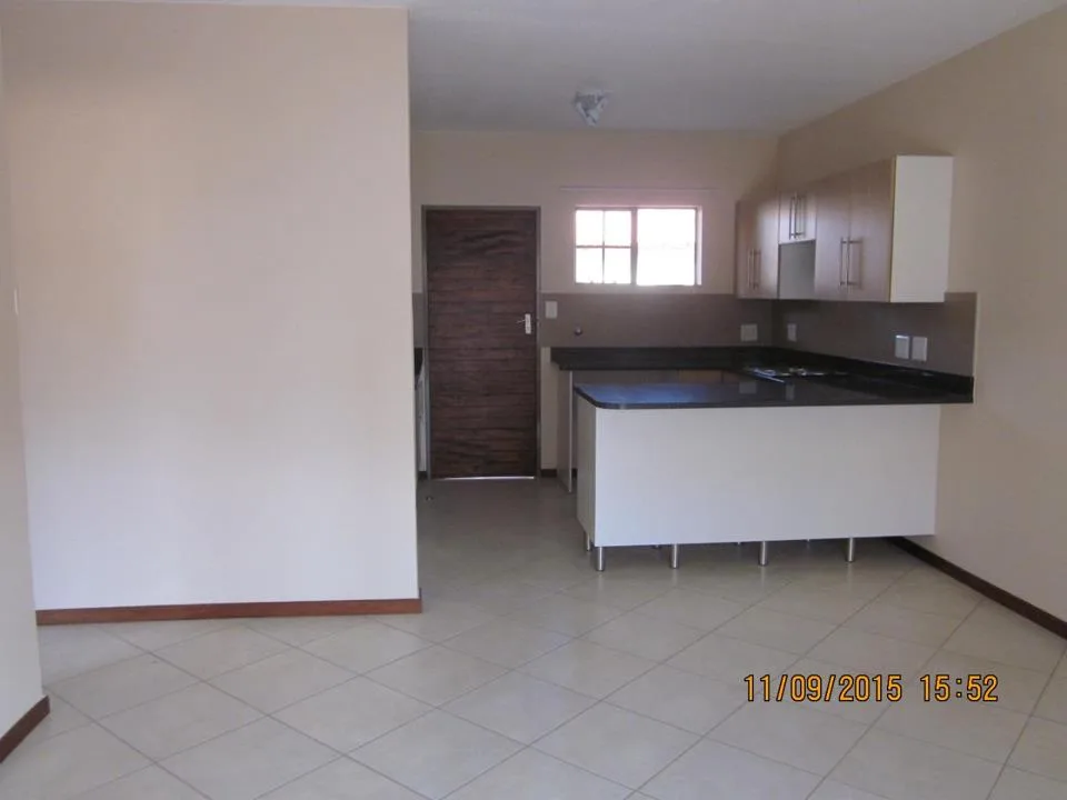 2 Bedroom Apartment / flat to rent in Mooikloof Ridge