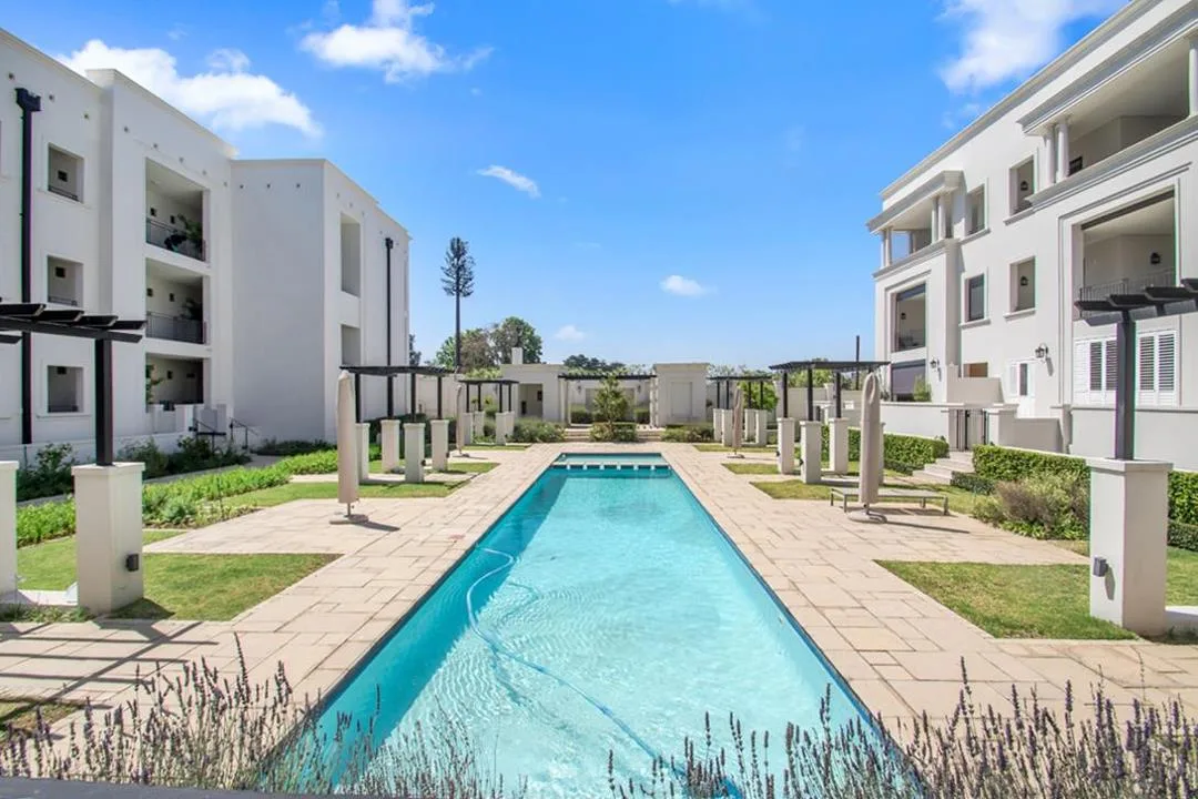 3 Bedroom Apartment / flat to rent in Bryanston