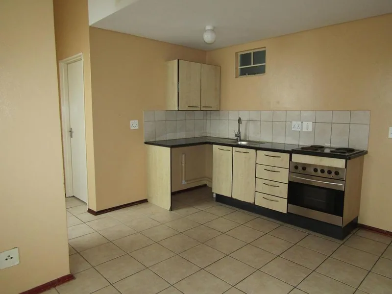 0.5 Bedroom Apartment / flat to rent in Braamfontein