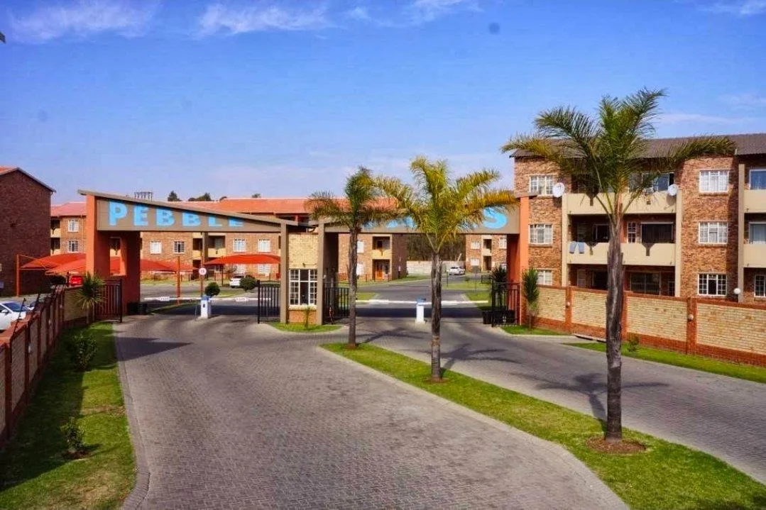 2 Bedroom Apartment / flat to rent in Comet