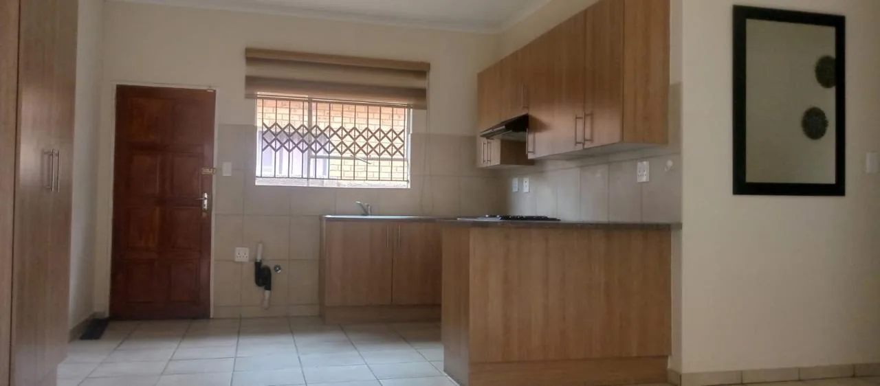 3 Bedroom Townhouse to rent in Greenhills Ext 3