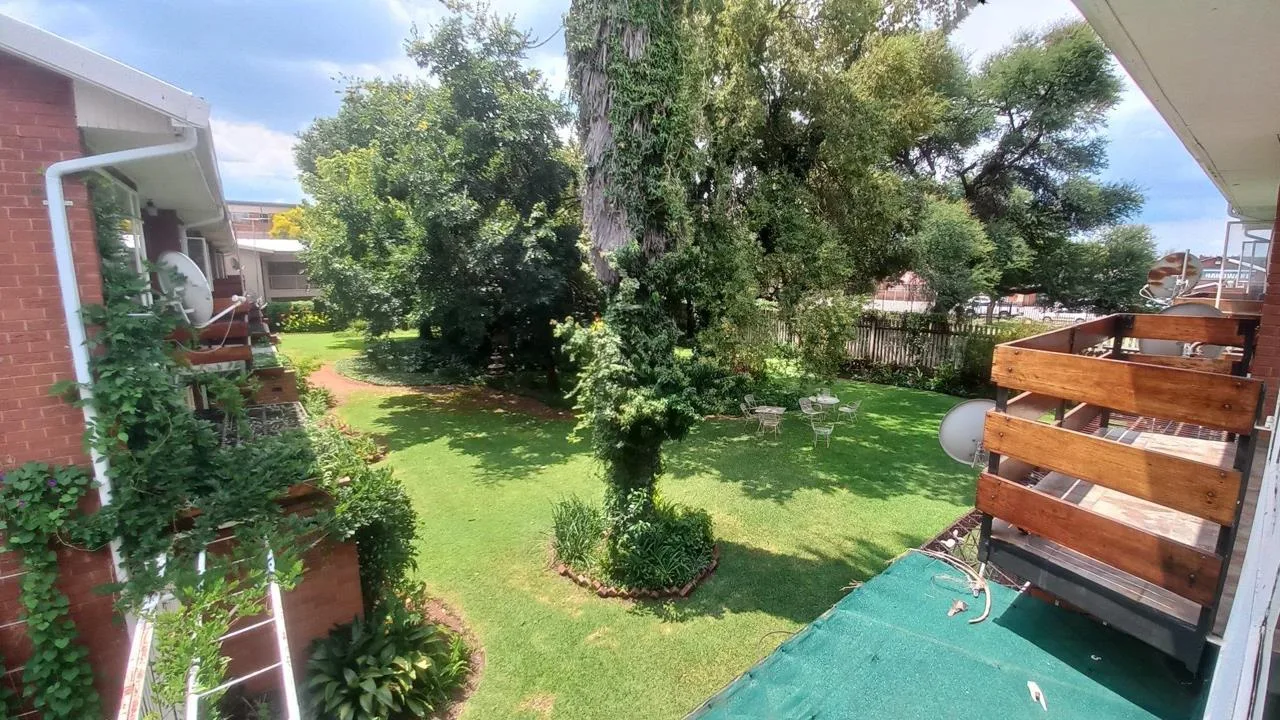 1 Bedroom Apartment / flat for sale in Potchefstroom Central