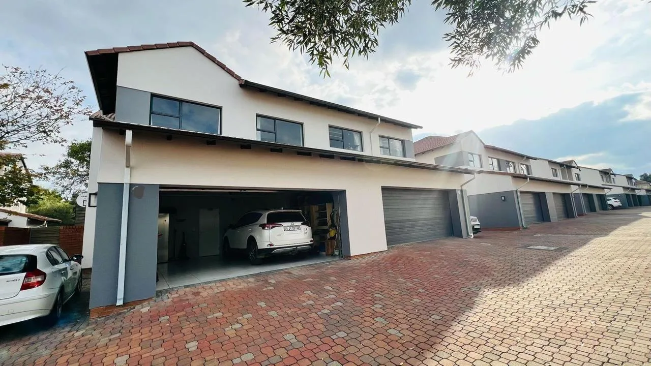 3 Bedroom House to rent in North Riding