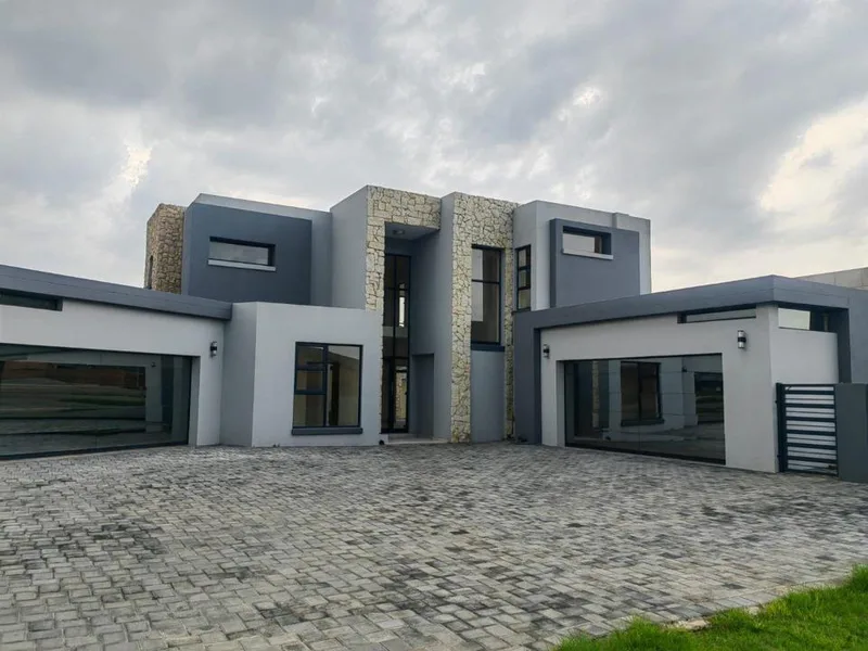 5 Bedroom House to rent in Six Fountains Residential Estate
