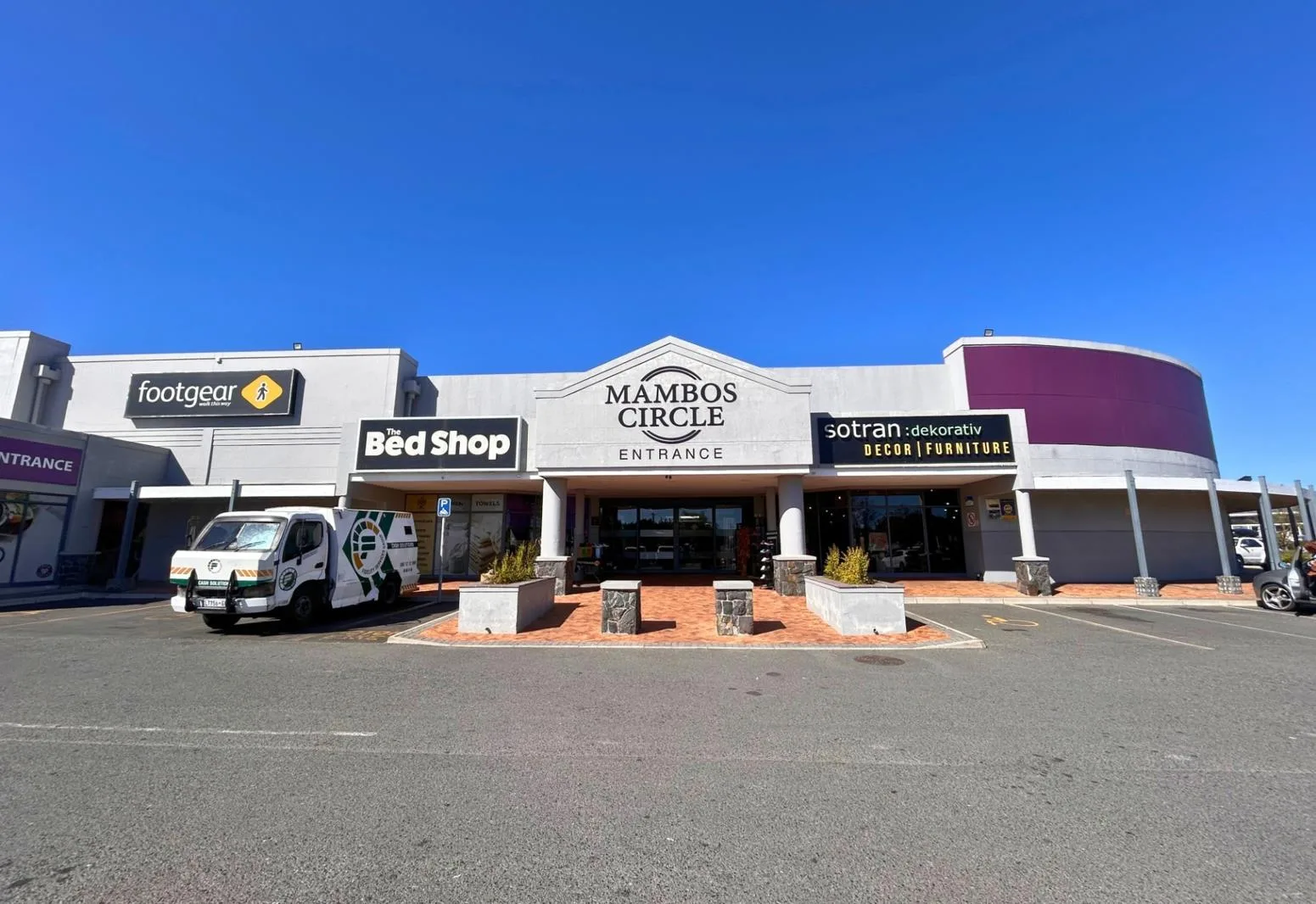 367 m² Commercial space in Somerset West Central