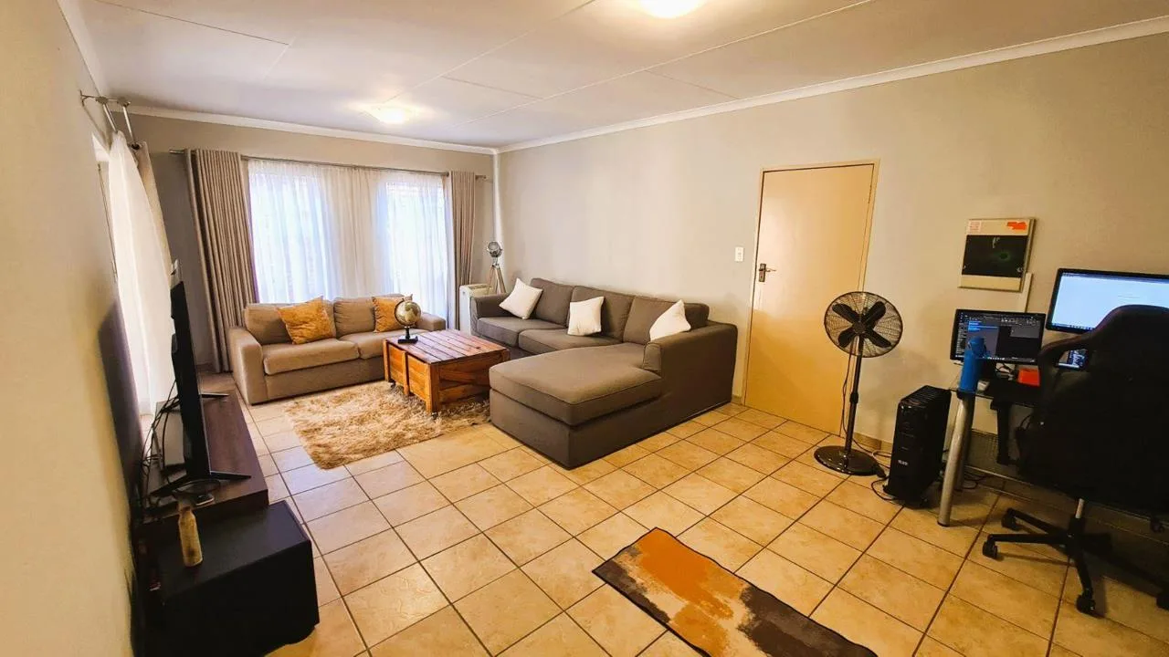 2 Bedroom Townhouse to rent in Amberfield