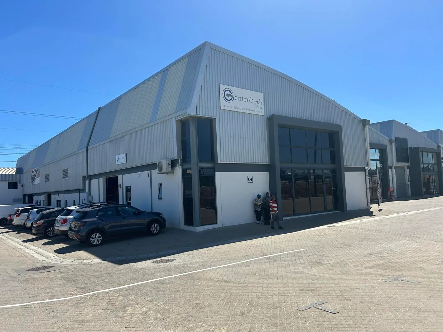 322 m² Industrial space in Firgrove