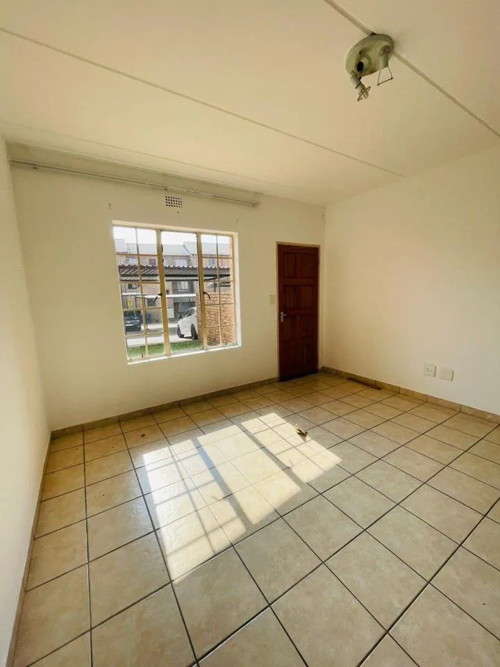 2 Bedroom Apartment / flat to rent in Chloorkop