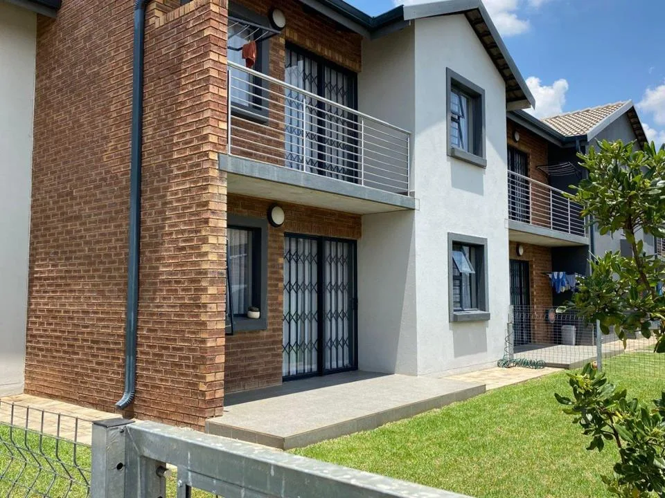 3 Bedroom Apartment / flat to rent in Willow Park Manor