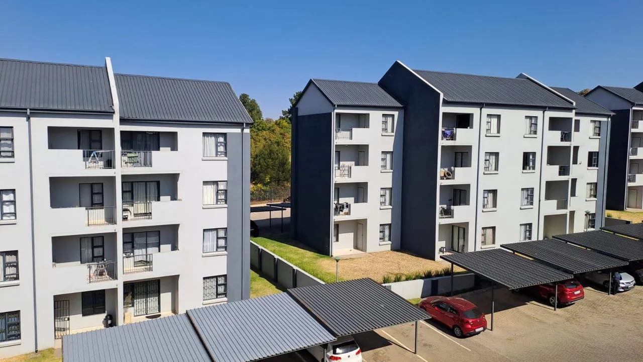 2 Bedroom Apartment / flat to rent in Glen Austin AH