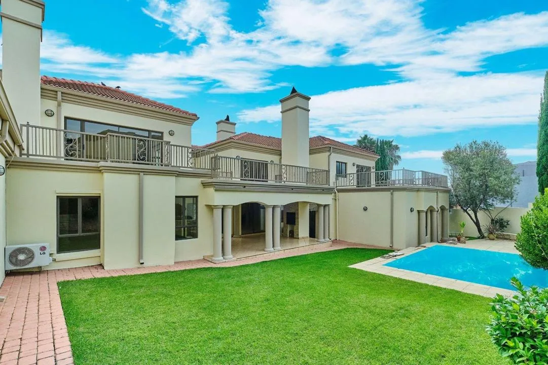7 Bedroom House to rent in Dainfern Golf Estate