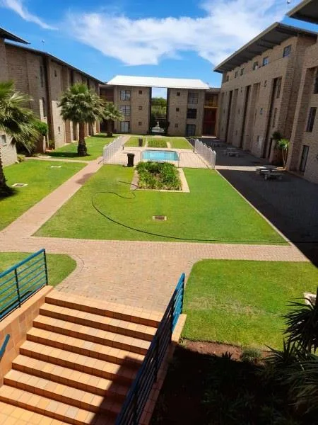0.5 Bedroom Apartment / flat for sale in Kannoniers Park