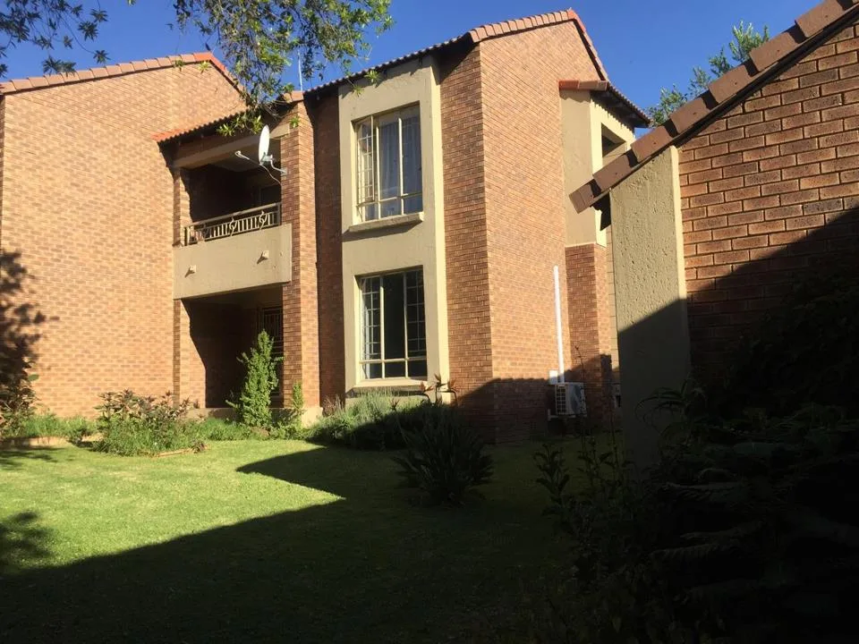 2 Bedroom Apartment / flat to rent in Mooikloof Ridge