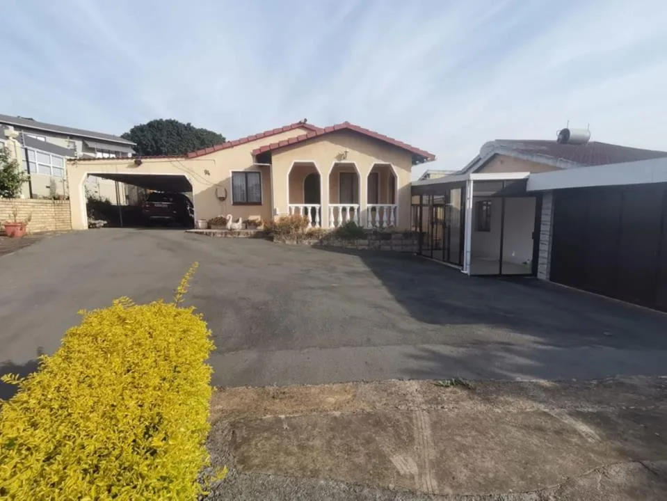 3 Bedroom House for sale in Phoenix Industrial