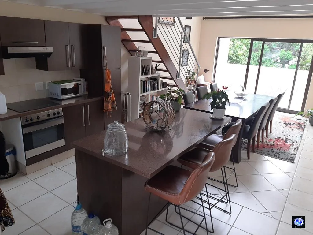 3 Bedroom Apartment in Douglasdale