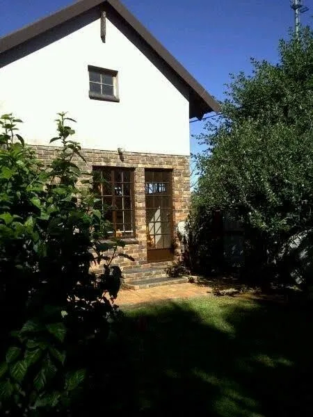 1 Bedroom Garden Cottage in Allens Nek
