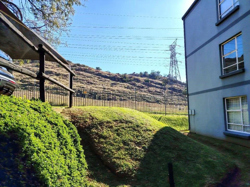 3 Bedroom Apartment / flat to rent in Westdene