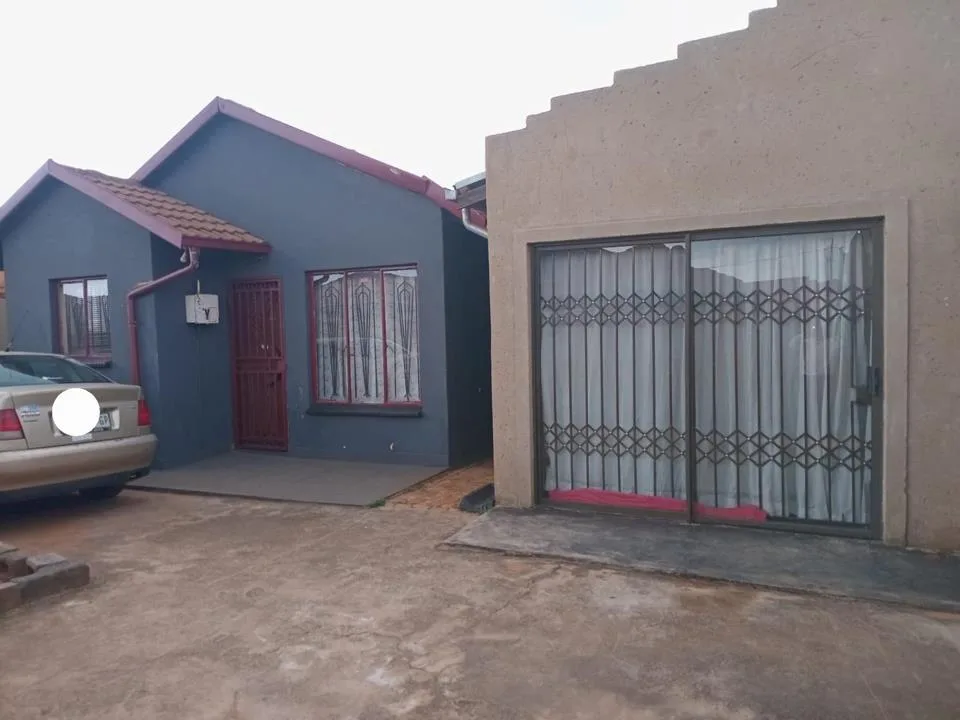 2 Bedroom House to rent in Protea Glen