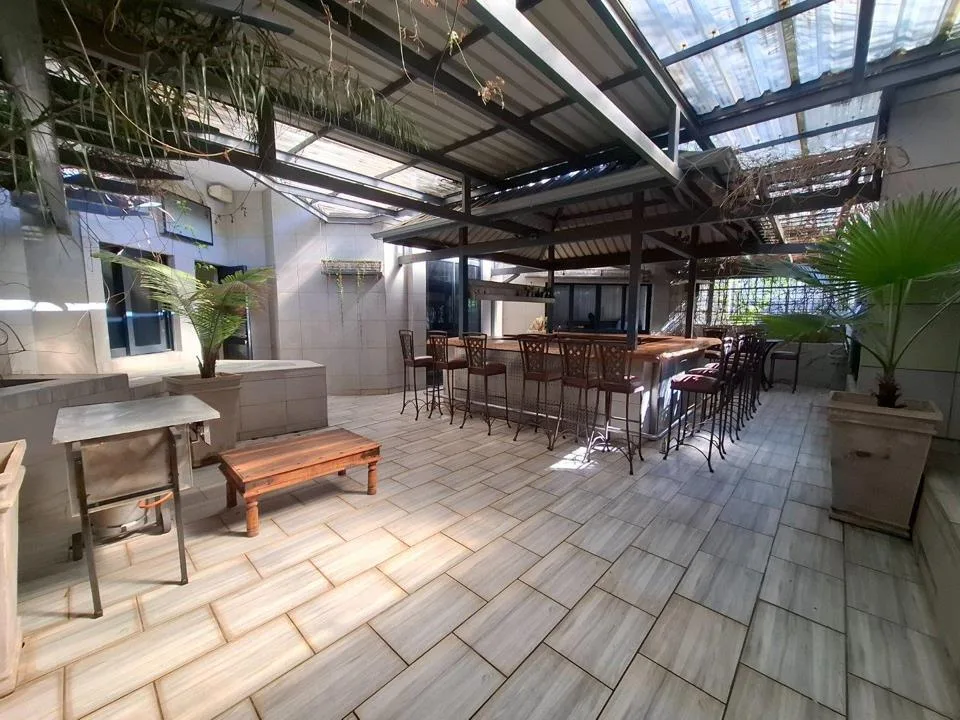 2 Bedroom Apartment / flat to rent in Silver Lakes Golf Estate