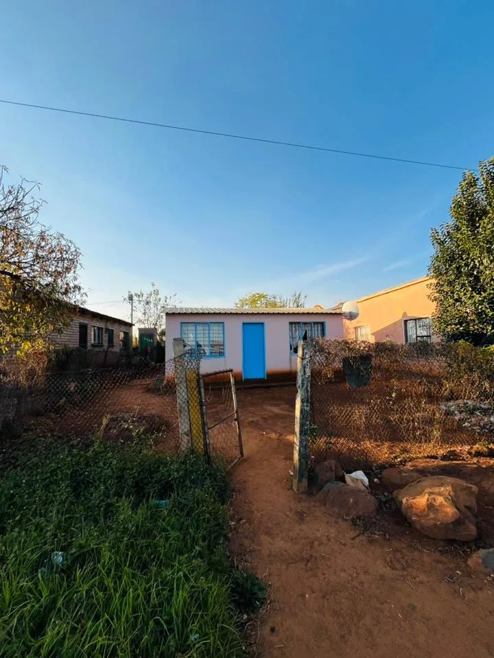 2 Bedroom House for sale in Orange Farm