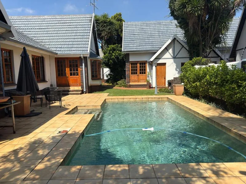 3 Bedroom House to rent in Bedfordview
