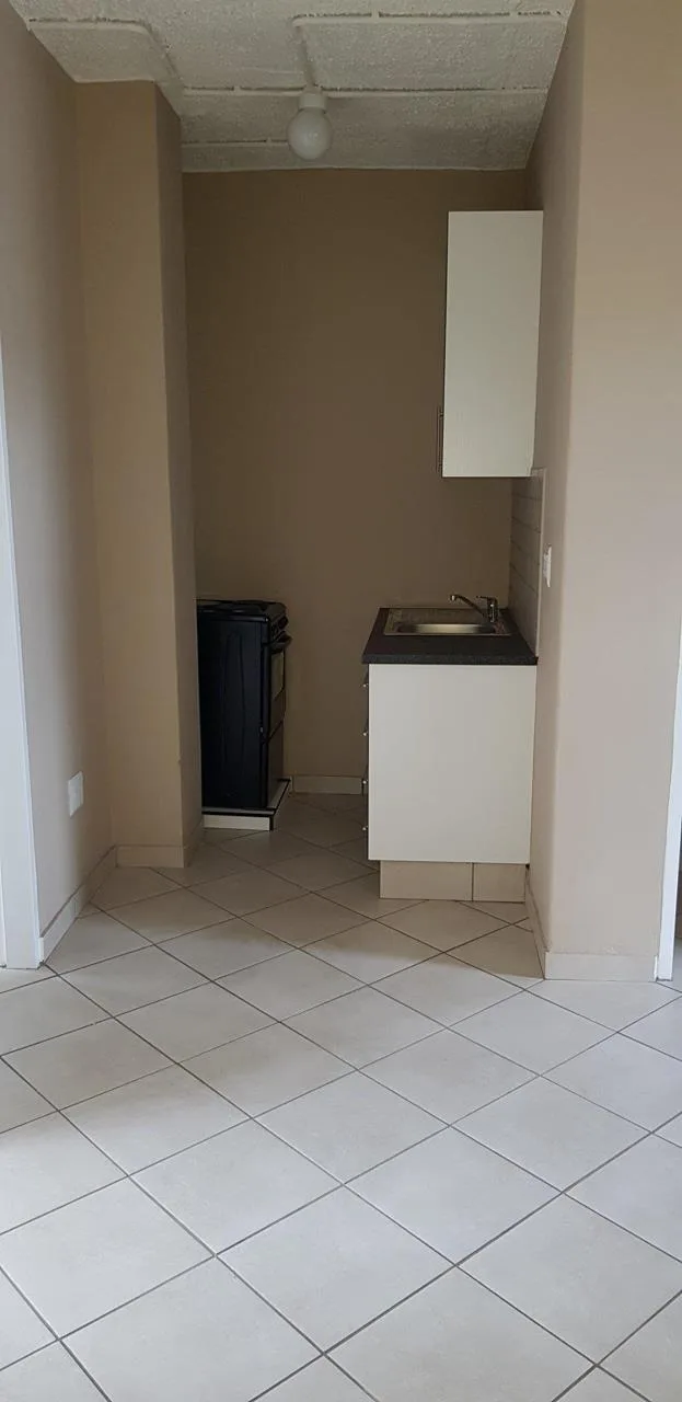 2 Bedroom Apartment / flat to rent in Kempton Park Central
