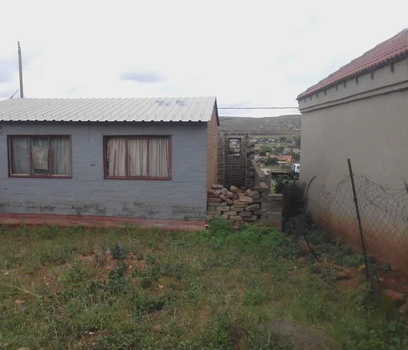 2 Bedroom House for sale in Orange Farm