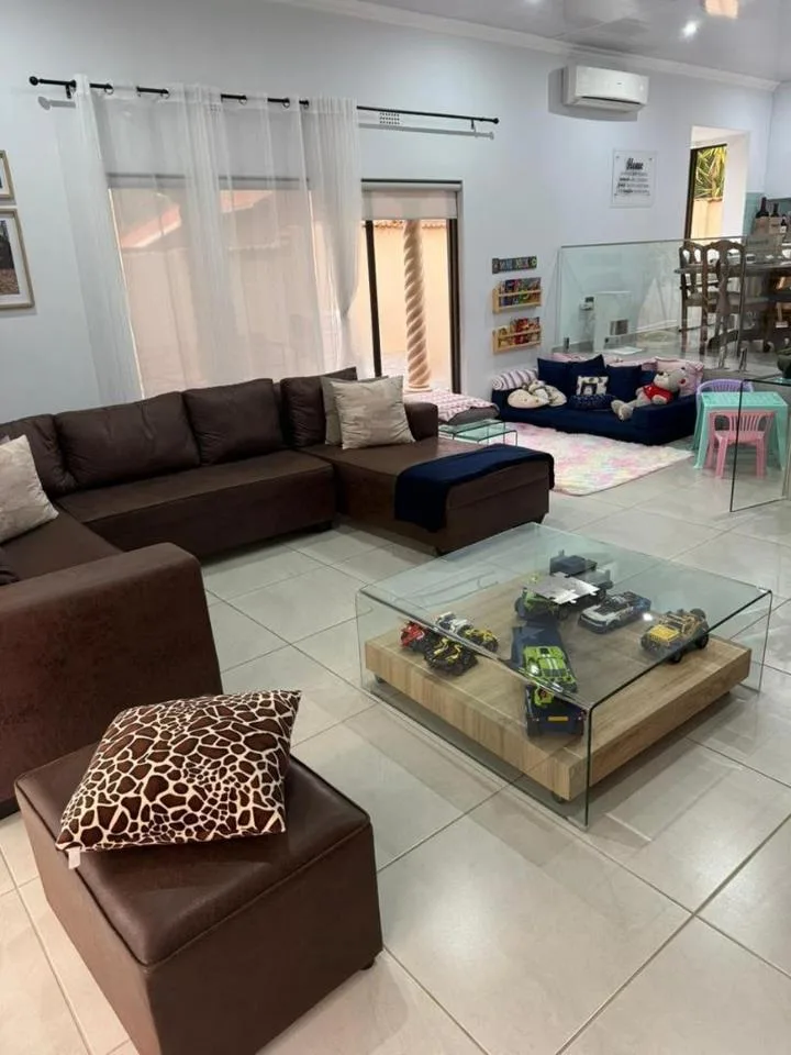 3 Bedroom Townhouse for sale in Safari Gardens
