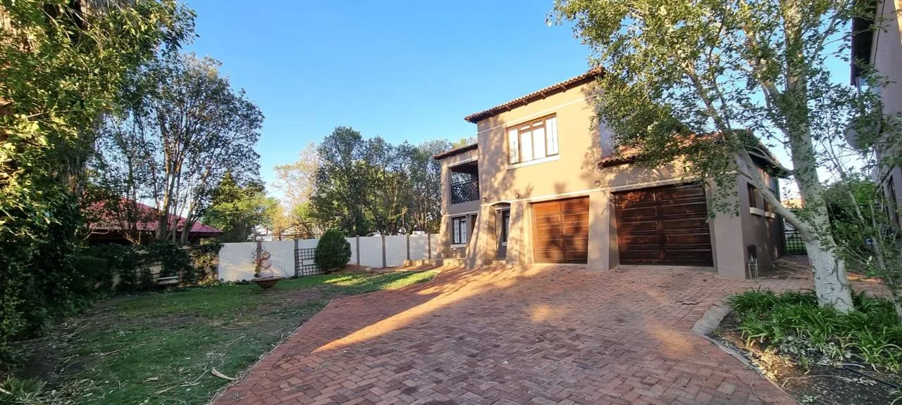 3 Bedroom House for sale in Lichtenburg
