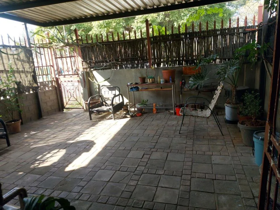 1 Bedroom Townhouse for sale in Rustenburg Central