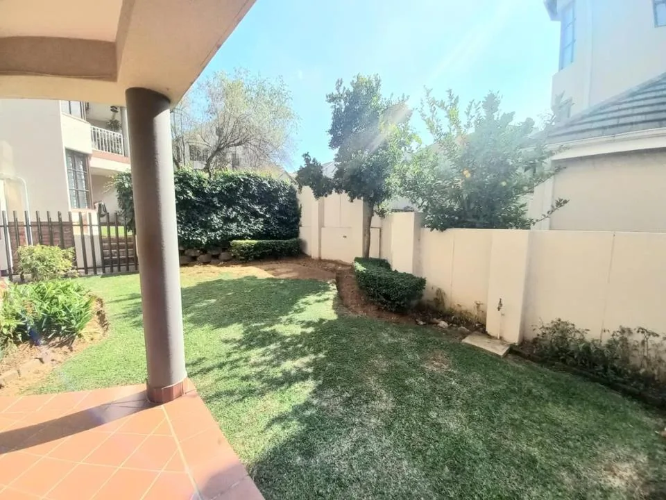 2 Bedroom Apartment / flat to rent in Rivonia