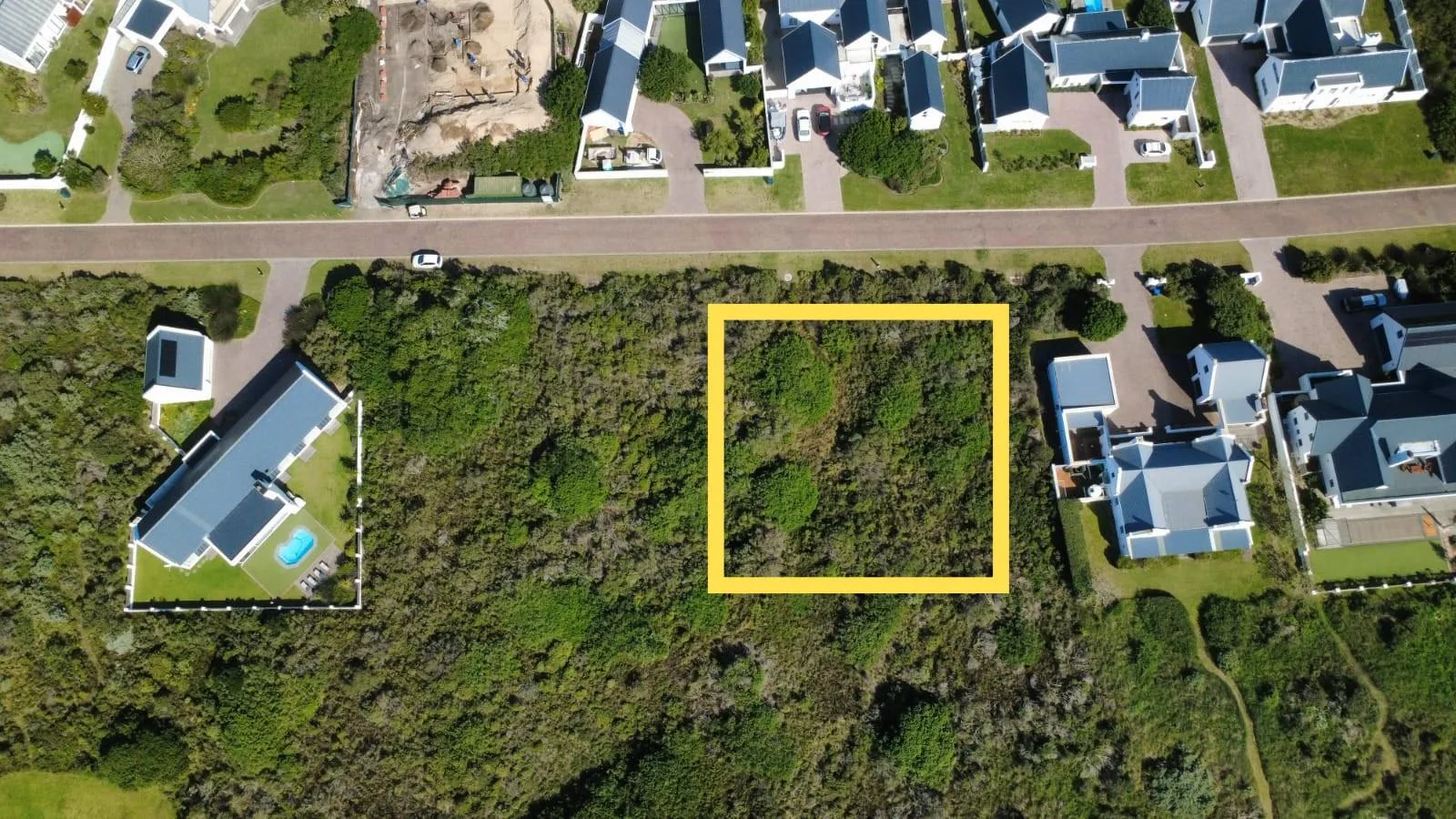 1 122 m² Land available in St Francis Links Golf Estate