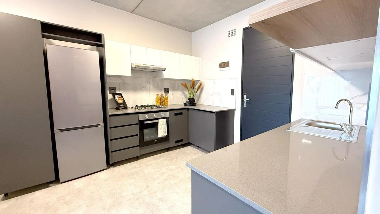 1 Bedroom Apartment / flat to rent in Helderfontein Estate
